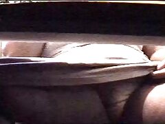 యువ తెలుగు సెక్స్ ఫిలిం తెలుగు వధువు ఒక అందమైన నల్లటి జుట్టు గల స్త్రీని తో సెక్స్ కలిగి